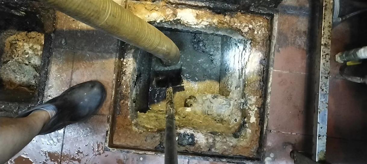 新蔡化油池清理-污水池清掏